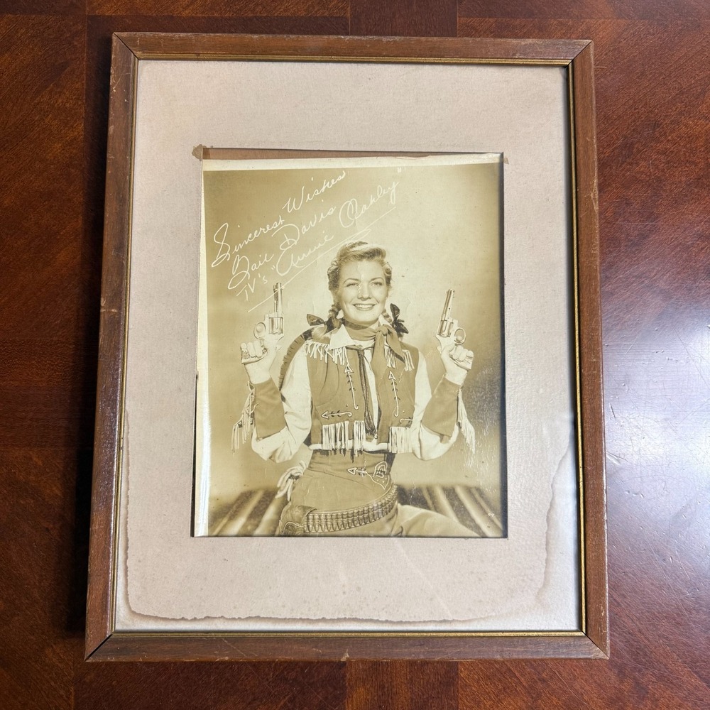Vintage Framed Annie Oakley Gail Davis Autographed Photo Western TV